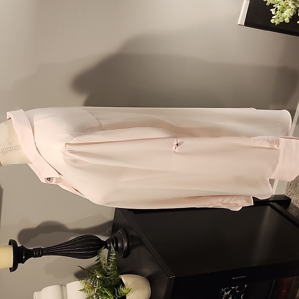 Massimo pink button up blouse size XXL pit to pit 24 inches and length 28 inches - Picture 4 of 7